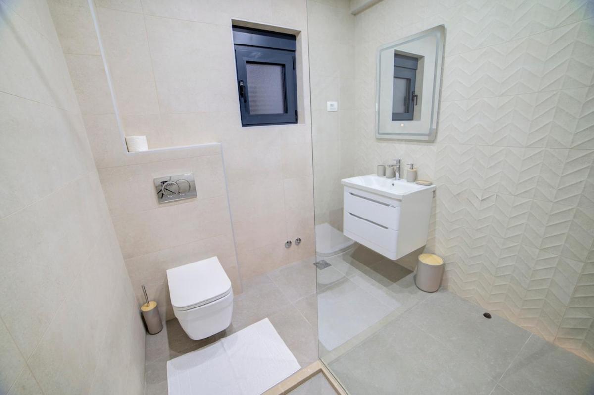 Villa Jelena With Private Pool - Lapcici บุดวา ภายนอก รูปภาพ