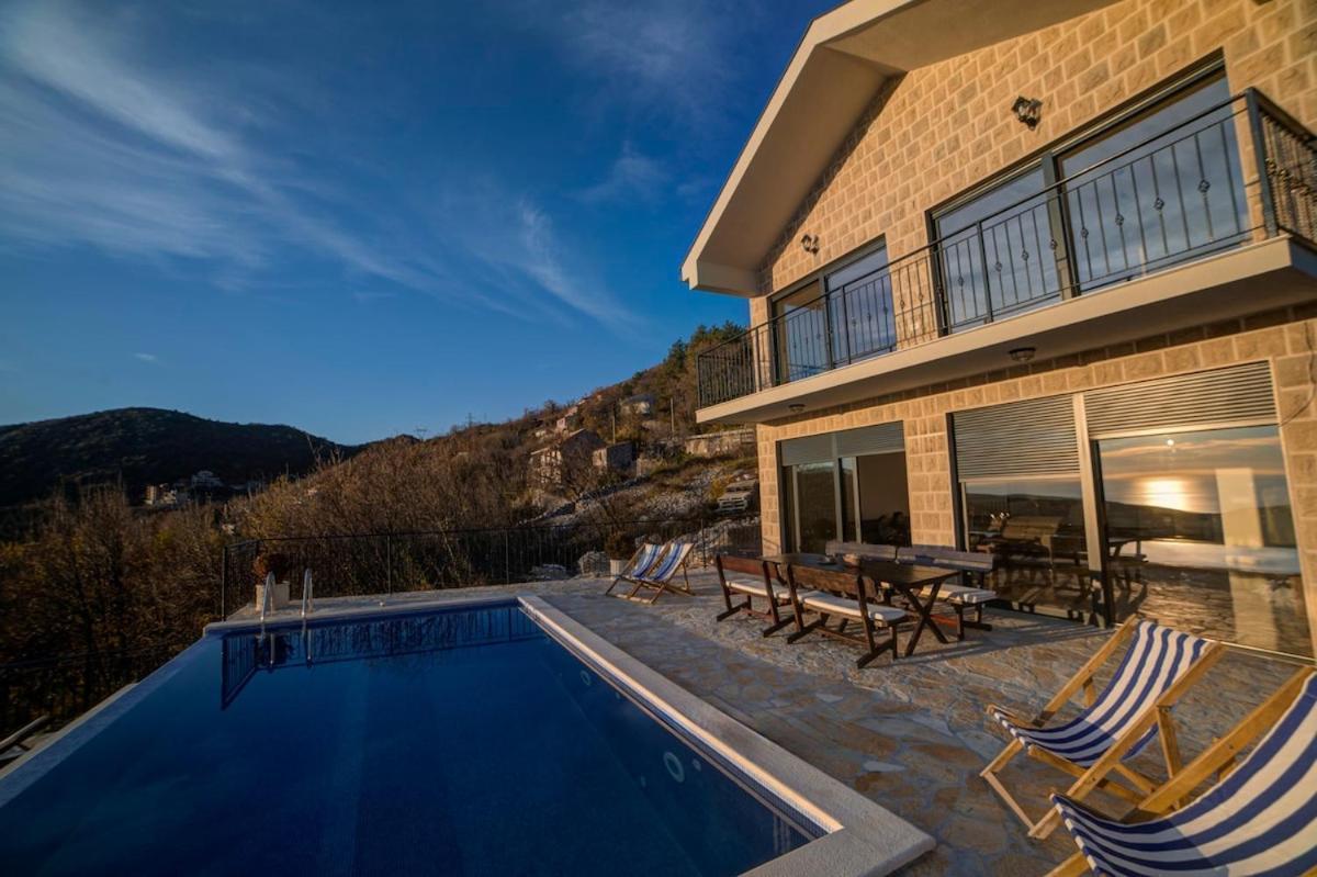 Villa Jelena With Private Pool - Lapcici บุดวา ภายนอก รูปภาพ